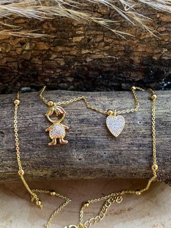 Collar C1 con dos dijes