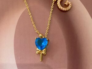 Collar personalizado con dos dijes chapado en oro de 18k