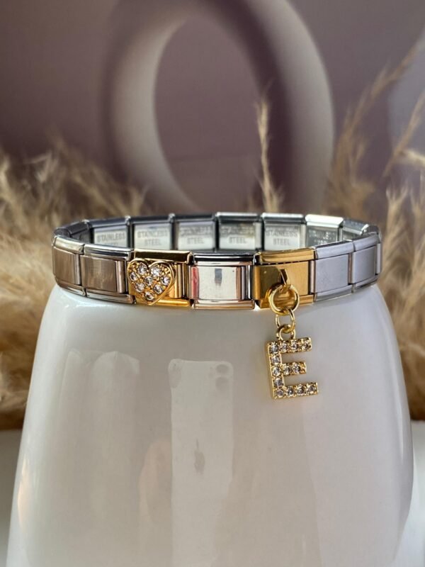 Pulsera italiana plateada corazon circonias e inicial de acero inoxidable