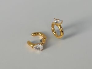 EAR CUFF DORADO ZIRCONIA BLANCA