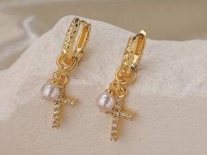 Argollas doradas cruz perla con circonias
