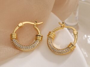 Argollas doradas circonias incrustadas chapadas en oro de 18k