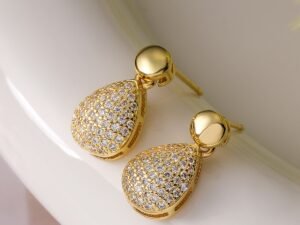 Aretes dorados gota colgante full circonias chapado en oro de 18k