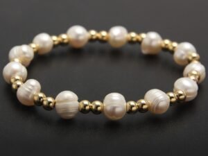 Pulsera dorada perlas y cuentas doradas de acero inoxidable chapado en oro de 18k