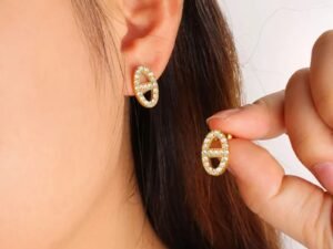 Aretes dorados eslabon marinero full circonias acero inoxidable con chapa de oro de 18k
