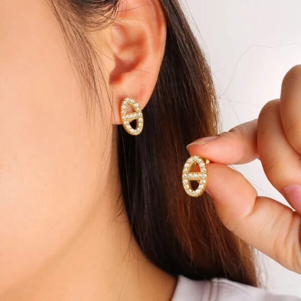 Aretes dorados eslabon marinero full circonias acero inoxidable con chapa de oro de 18k