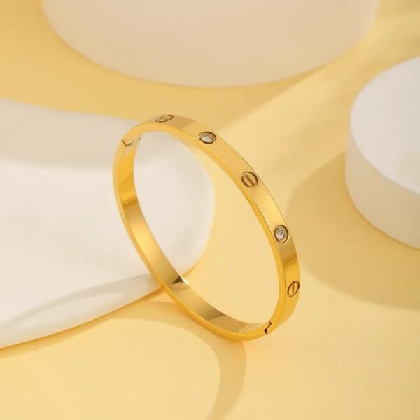Aro dorado dupe Love Cartier de acero inoxidable chapado en oro de 18k