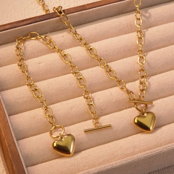Set dorado cadena snake corazon liso de acero inoxidable