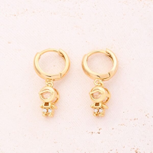 Aretes dorados niño con circonia chapado en oro de 18k