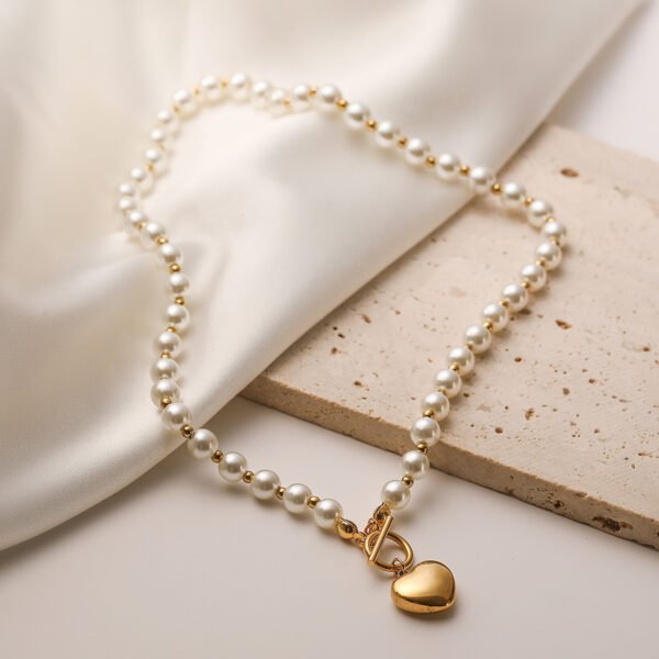 Collar perlas corazon liso colgante de acero inoxidable chapado en oro