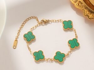 Pulsera dorada trebol verde acero inoxidable chapado en oro 18k
