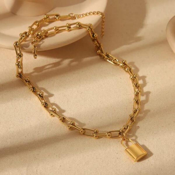 Collar dorado Tiffany con dije candado colgante acero inoxidable chapado en oro 18k