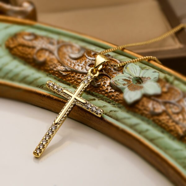 Collar dorado religioso cruz colgante con circonias y lisa acero inoxidable chapado en oro 18k