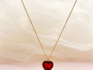 Collar dorado corazón rojo acero inoxidable chapado en oro de 14k