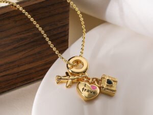 Collar cadena militar dorada charms amo viajar chapada de oro de 18k
