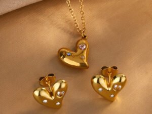 Set dorado corazón circonias acero inoxidable chapado en oro de 18k