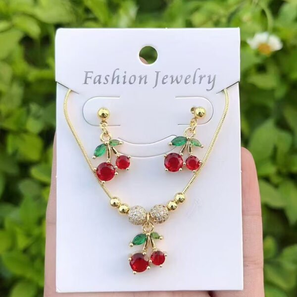 Set dorado cereza chapada en oro de 18k
