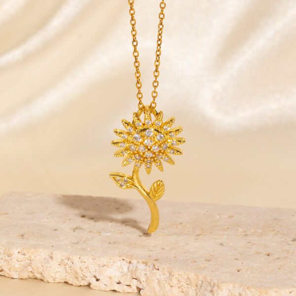 Collar dorado girasol giratorio chapada en oro de 18k