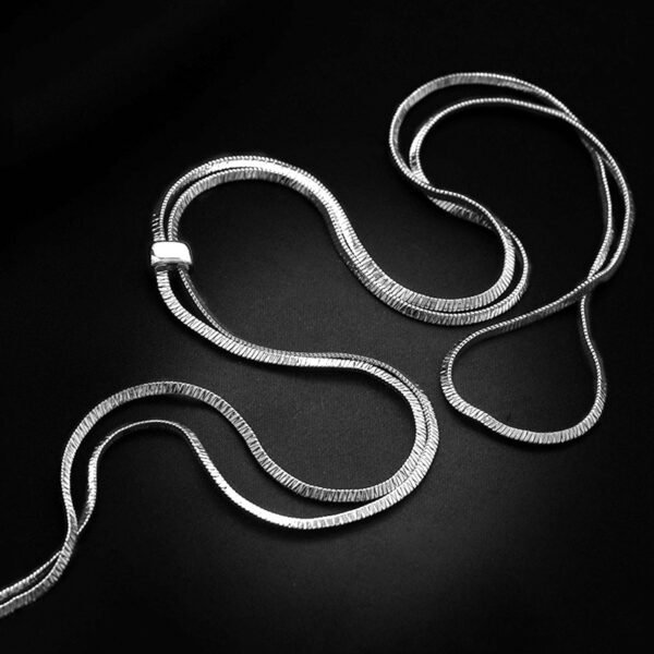 Collar plateado corbatero cadena snake acero inoxidable