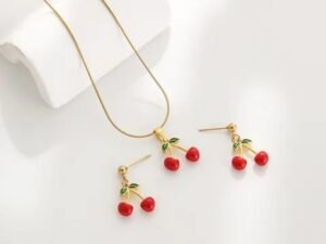 Set collar dorado cola de raton cereza Acero inoxidable chapado en oro