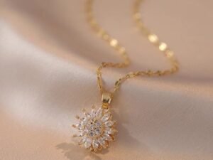 Collar dorado girasol giratorio pétalos de circonias Acero titanio