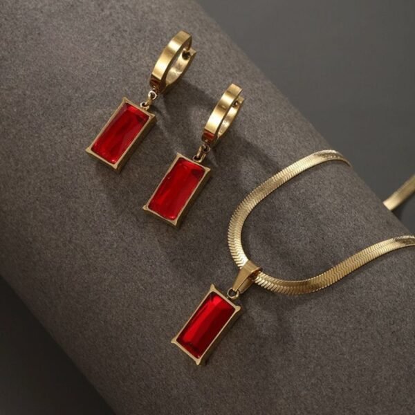 Set dorado rectangular rojo acero inoxidable chapado en oro 18k