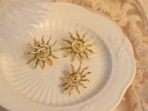 Set dorado ares y anillo sol acero inoxidable chapado en oro 14k