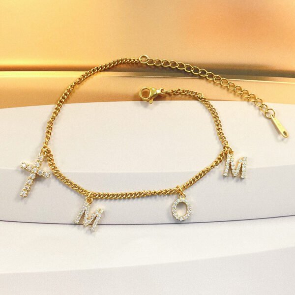 Pulsera dorado con letras full circonias Acero inoxidable chapado en oro 18k