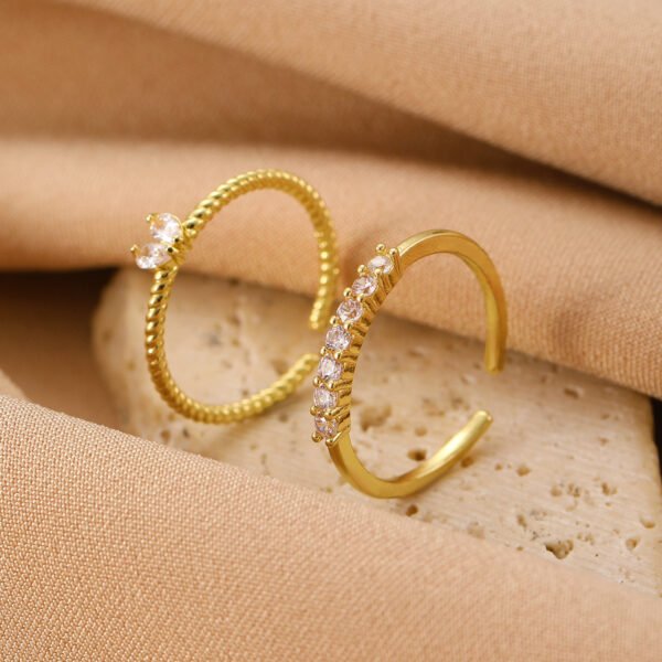 Anillo dorado doble con zirconias Chapa de oro