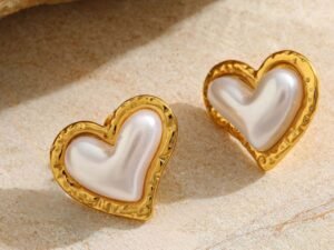Arete dorado corazon nacar Acero inoxidable chapa de oro 18k