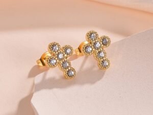 Aretes dorados cruz pequeña con circonias Acero inoxidable