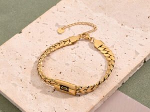 Pulsera dorada dupe Monaco Acero inoxidable chapados en oro 18k