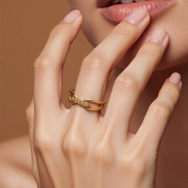 Anillo dorado doble con circonias Acero inoxidable chapados en oro 18k