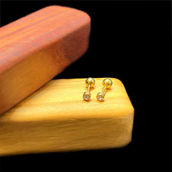 Aretes circonia 3mm cierre de rosca Acero inoxidable