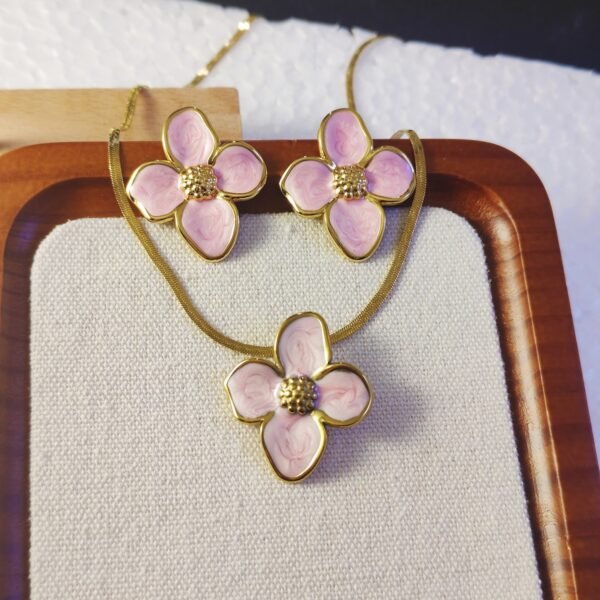 Set flor rosado cadena snake Acero inoxidable chapado en oro 18k