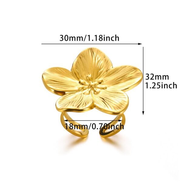 Anillo flor elegante