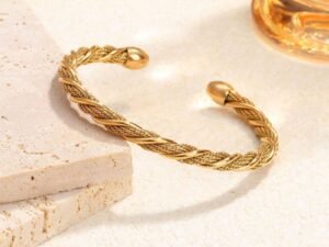 Pulsera aro entrelazada