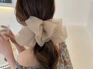 Moño flor color beige