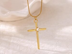 Collar cruz cadena cola de raton acero inoxidable chapado en oro de 18k