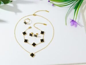 Set tipo Van Cleef negro acero inoxidable chapado en oro de 18k