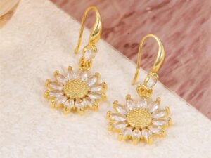 Aretes girasol 3.6 cm de largo chapado en oro de 18k