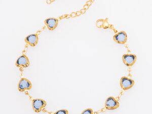 Pulsera corazones celestes chapados en oro de 18k