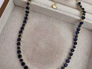 Gargatilla Zirconitas azules chapado en oro de 18k