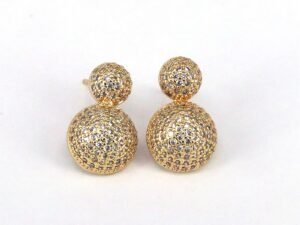 Aretes doble esfera con zirconias chapado en oro de 18k