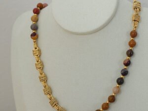 Collar piedras tonalidades cafe