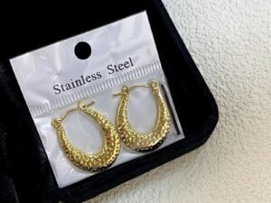 Argollas ovaladas martilladas acero inoxidable chapado en oro