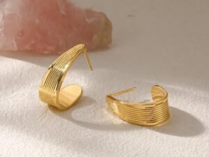 Aretes ondulados 23.4 mm acero inoxidable chapado en oro