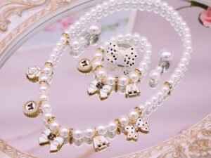 Set de perlas y charms de aleación