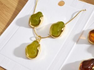 Set con piedras verdes Chapado en oro de 18k
